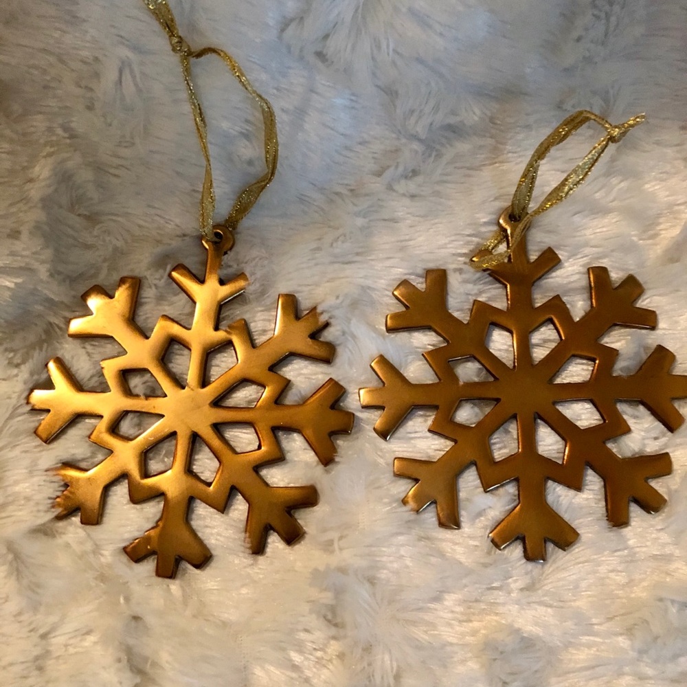 Sold!!! Vintage MINT SNOWFLAKE BRASS ORNAMENTS GIFTS